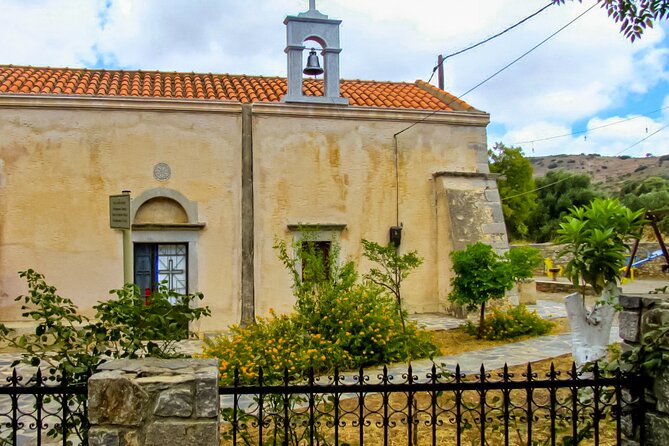 Private 6.5h shore tour to Eastern Crete from Heraklion - Booking, cancellation, and weather notes