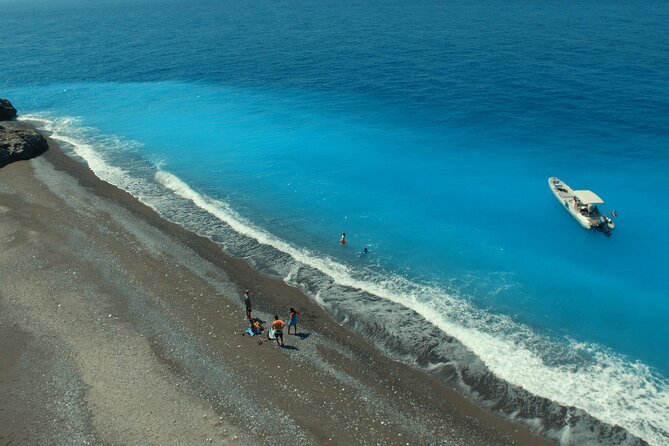 Private Boat Trip Sfakia - Domata (price per Group of 9) - Domata, Fournoti, and Kalogeros: the farthest beaches first