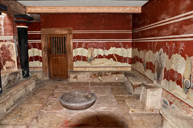 Private Full-Day Knossos-Lasithi Plateau-Cave of Zeus from Elouda - Adding the Heraklion Archaeological Museum