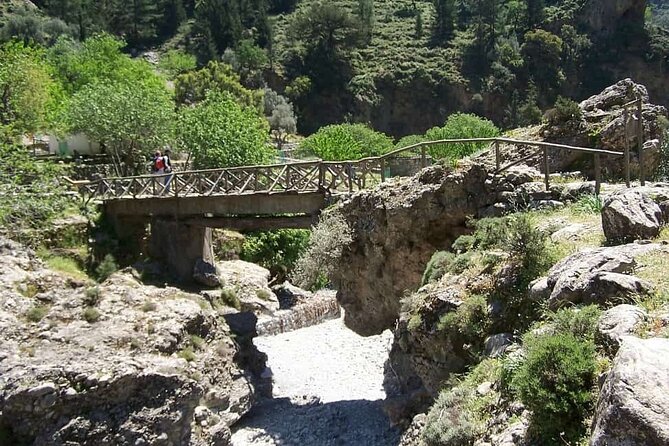 Private Roundtrip Transfer from Chania to Samaria Gorge Park - The early drive from Chania