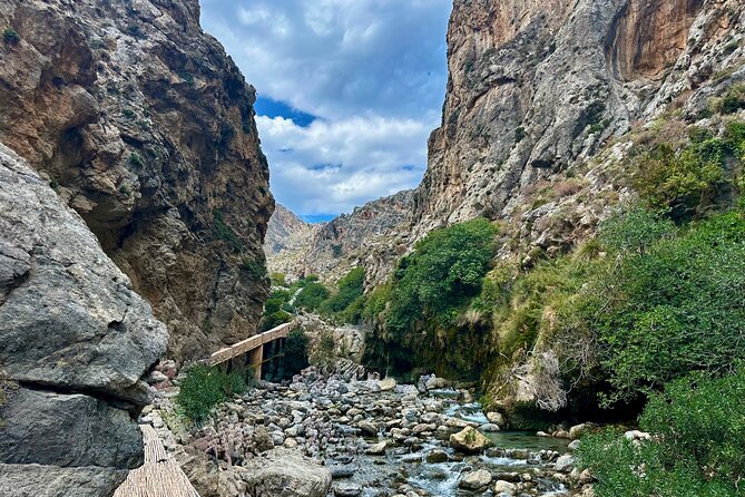 Private South Crete Full-Day Tour-Spili, Kourtaliotiko & Preveli - A Cretan lunch at To Sideradiko