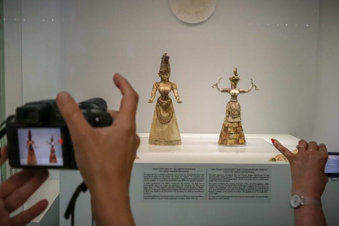 Private tour: Archeological Museum of Heraklion and City tour - Two hours among Minoan masterpieces