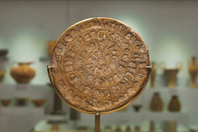 Private tour: Archeological Museum of Heraklion and City tour - From Lion’s Square into central Heraklion