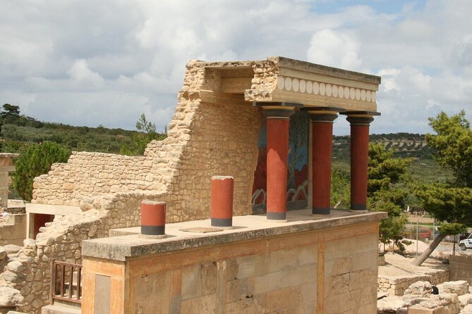 Private Tour Knossos Palace & Archaeological Museum, Crete - Two hours among the remains at Knossos
