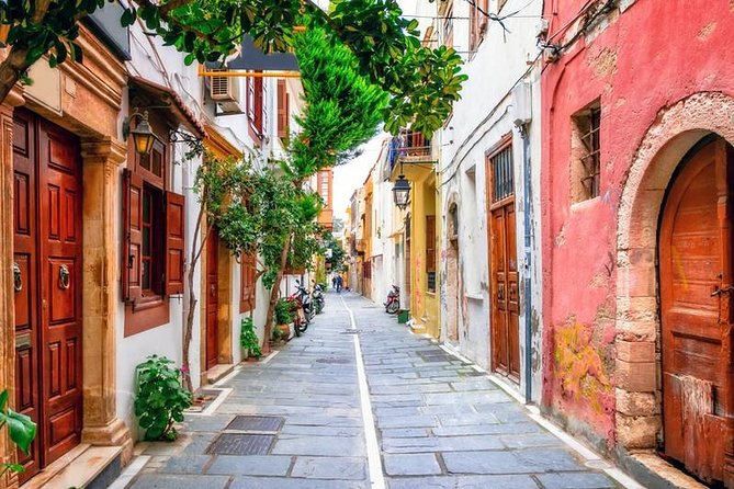 Private Tour Rethymno: Spili, Preveli, Kourtaliotiko, Old Town - Spili and its 25-source fountain