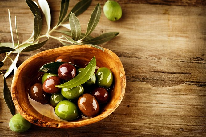PRIVATE Workshop ESSENTIAL OILS & OLIVE OIL Factory with TASTING - What this six-hour Crete experience is really about