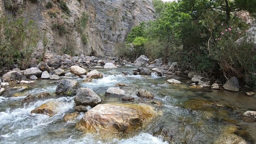 Rethymno: Canyoning Tour in the Kourtaliotiko Gorge - How long the experience really feels