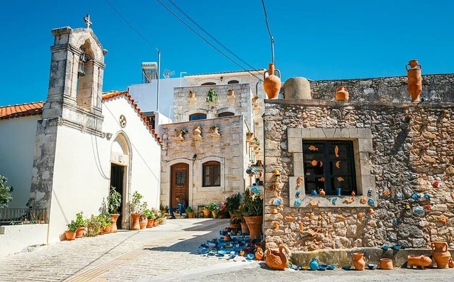 Rethymno: Melidoni Cave and Arkadi Monastery Half-Day Trip - Margarites pottery, with one important clarification