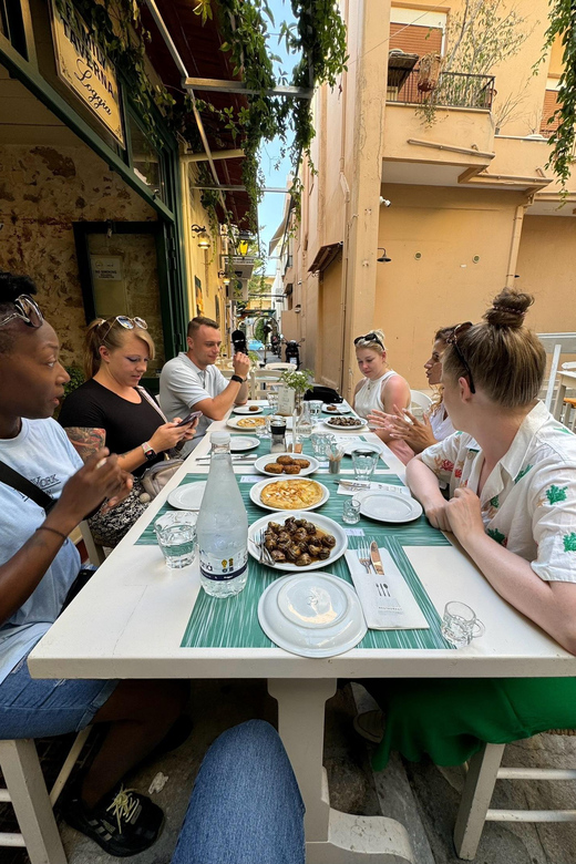Rethymno Old Town: A Traditional Cretan Food Tour - The secret tavern, meze, and rakomelo
