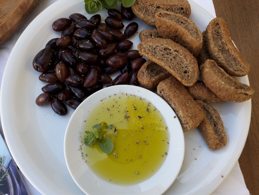 Rethymno: Olive Oil Tasting with Cretan Food Pairing - Key points to know before booking
