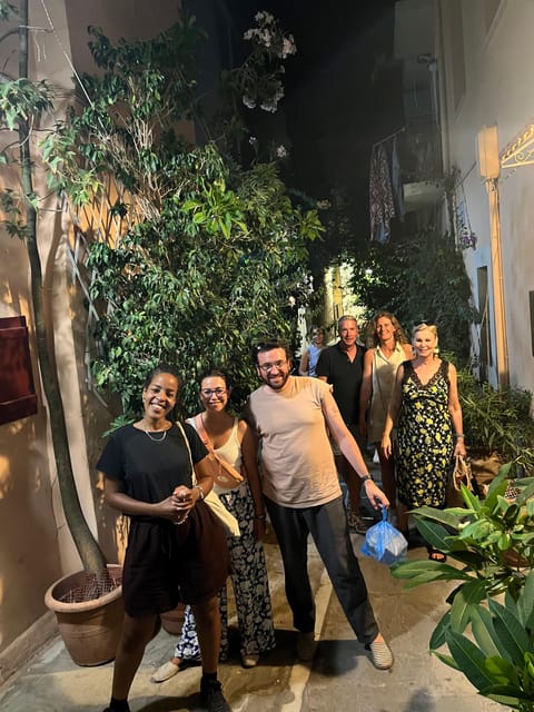 Rethymno Scavenger Hunt: Pirates, Food, Alcohol & Treasures - Who should book this experience?