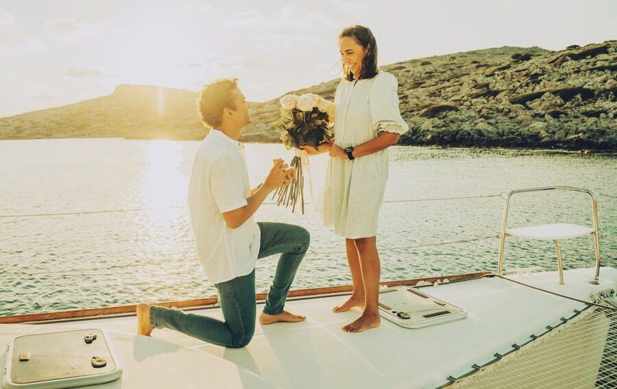Rethymno: Sunset Catamaran Cruise - Sushi & Open Bar - The First Hour: Open Sea, Shade, and Snacks