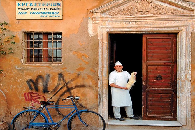 Rethymno Walking & Gastronomy Tour - How much food do you really get?
