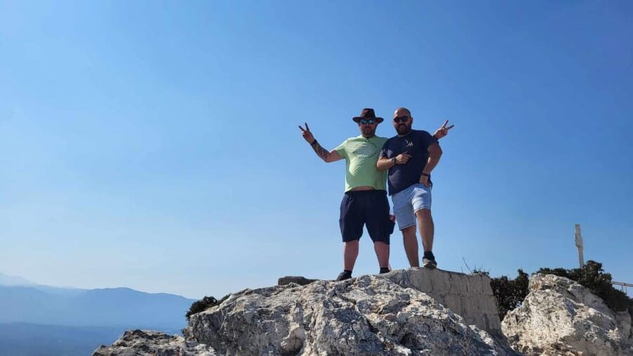 Safari: Juhtas mount,raki and wine distillery,explore crete - Astritsi and the quieter village side
