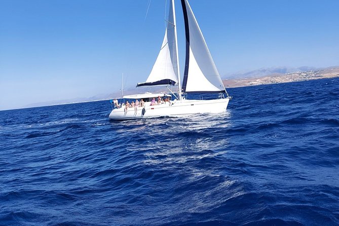 Sailing day to Dia island - Who will enjoy this day most