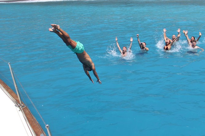 Sailing trip to the Top Coasts of Crete, Daily/Multi-day - Sfakia and the character of the coast