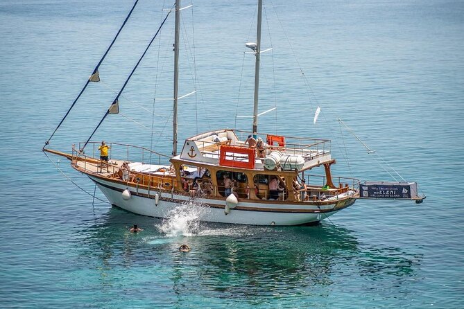 Sailing Trips with Cretan Sailing - Swimming and snorkeling near Stalis