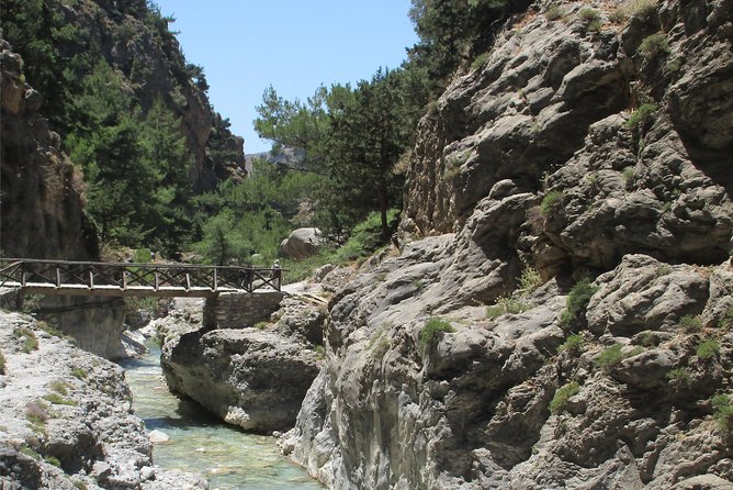 Samaria Gorge Trek: Full-Day Excursion from Heraklion with Guide - The late-afternoon boat from Agia Roumeli to Sfakia