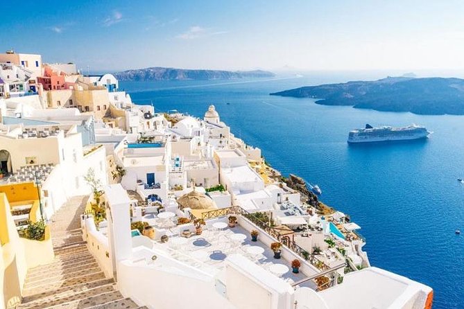 SANTORINI 1 day Guided Excursion with HIGHSPEED from CRETE - What the guided format adds