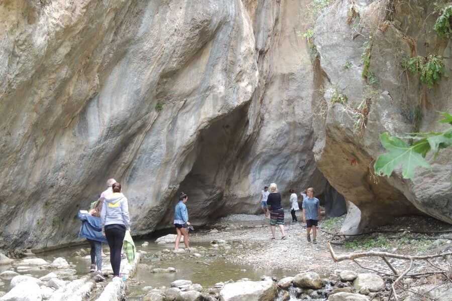 South Crete: Sarakinas Gorge Hike, Swim & Jeep Safari - Why this Crete safari works as a full-day outing