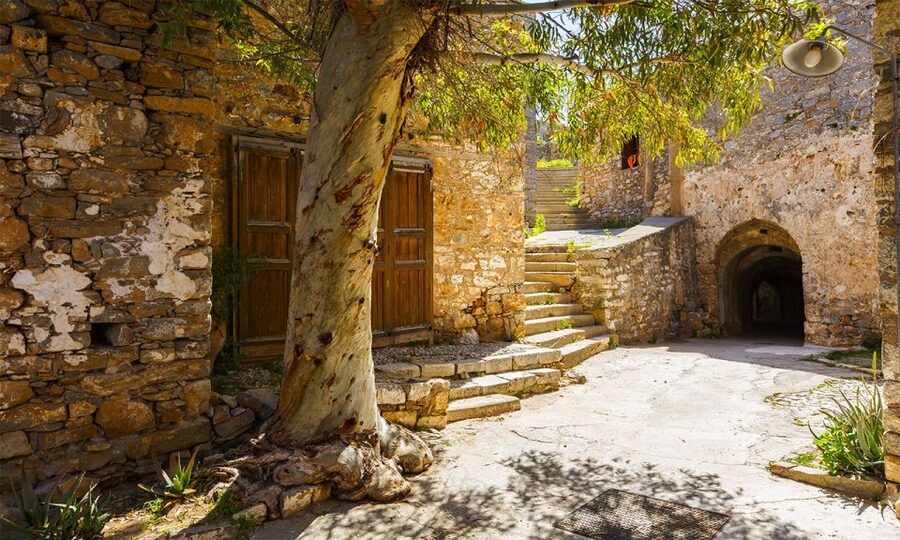 Spinalonga & Agios Nikolaos with BBQ - From Elounda to Spinalonga by boat
