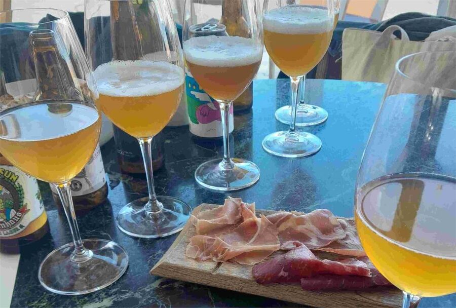 Sunset Craft Beer Foodie Tour - Chania Old Port - Guide style and group size
