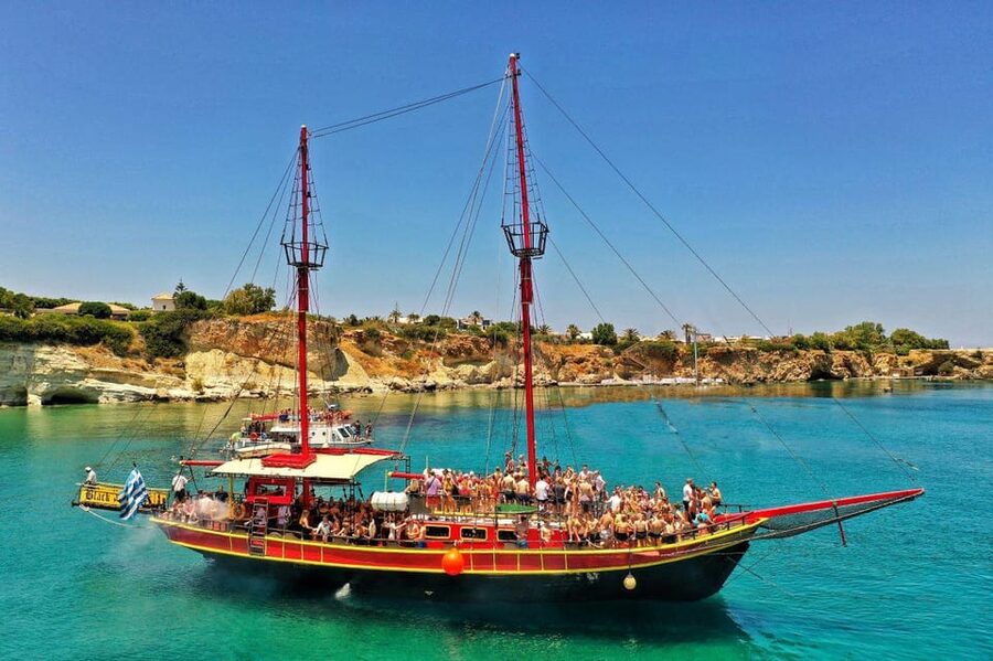 Sunset cruise at St. George Bay from Hersonissos port - The BBQ meal and drink choice