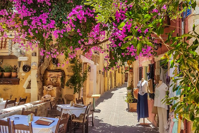 The Delicious Chania Street Food Tour - Why food is the right way into Chania