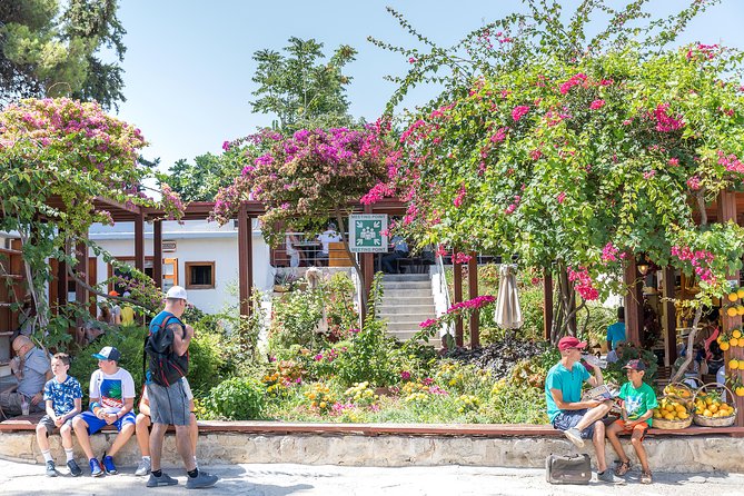 The Palace of Knossos with Skip-the-Line Ticket - Who should book this Knossos tour