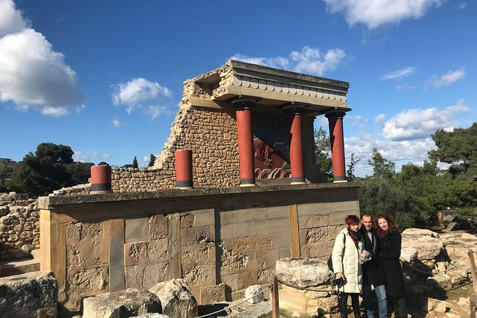 Travel Crete - Visit Knossos palace (Semi Private - Shared Tour) - Why Knossos is worth your morning