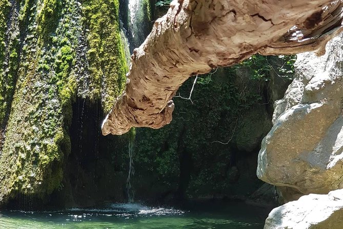 VIP Luxury Private Tour- Half Day - 4x4 Excursion with Land Rover - Building a four-hour Crete route that actually works