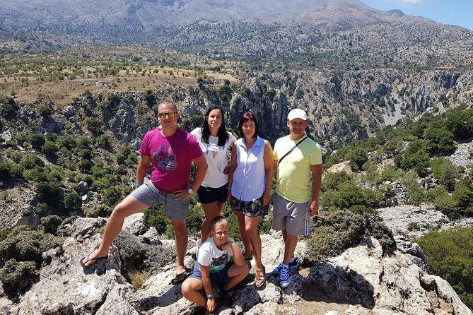 VIP Luxury Private Tour- Half Day - 4x4 Excursion with Land Rover - Elounda and Spinalonga for sea views and Venetian history