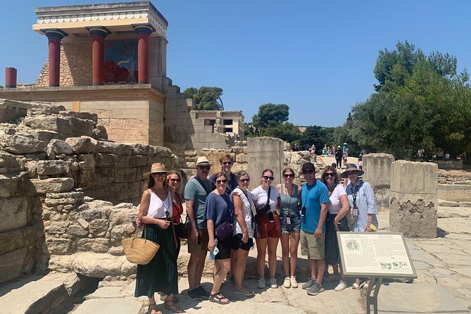 WeGuide Knossos palace - Entering the Palace Linked to King Minos